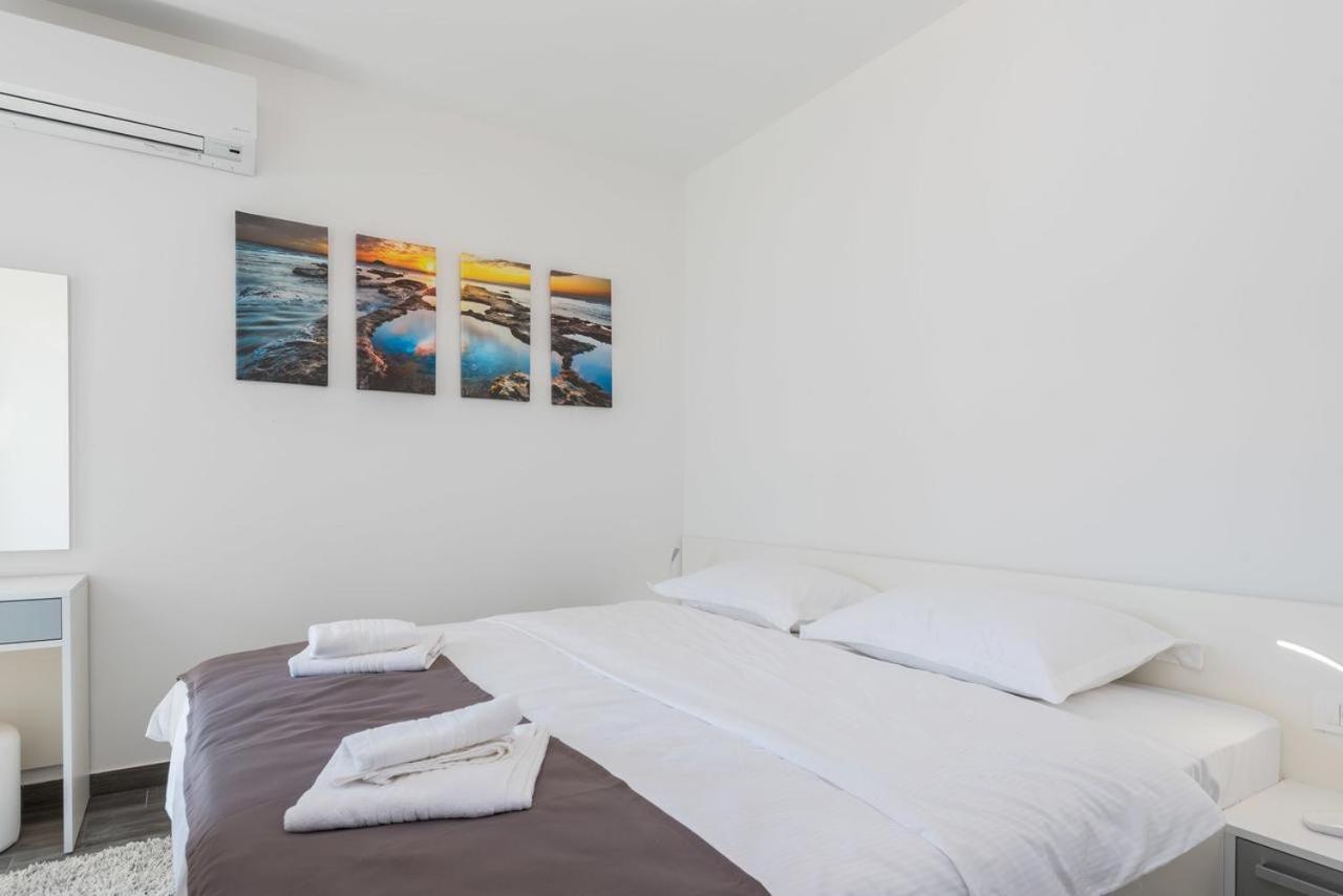 Apartments Poseidon سريسر المظهر الخارجي الصورة