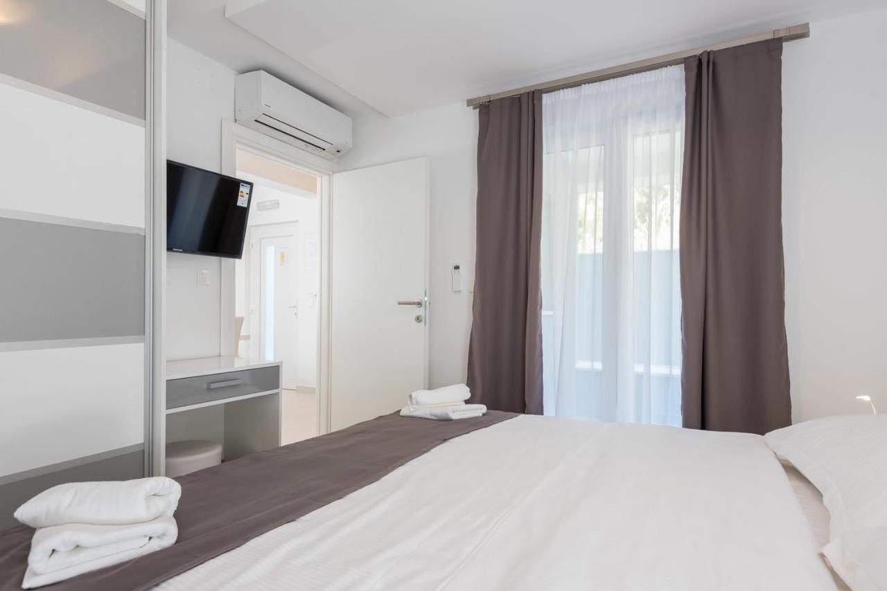 Apartments Poseidon سريسر المظهر الخارجي الصورة