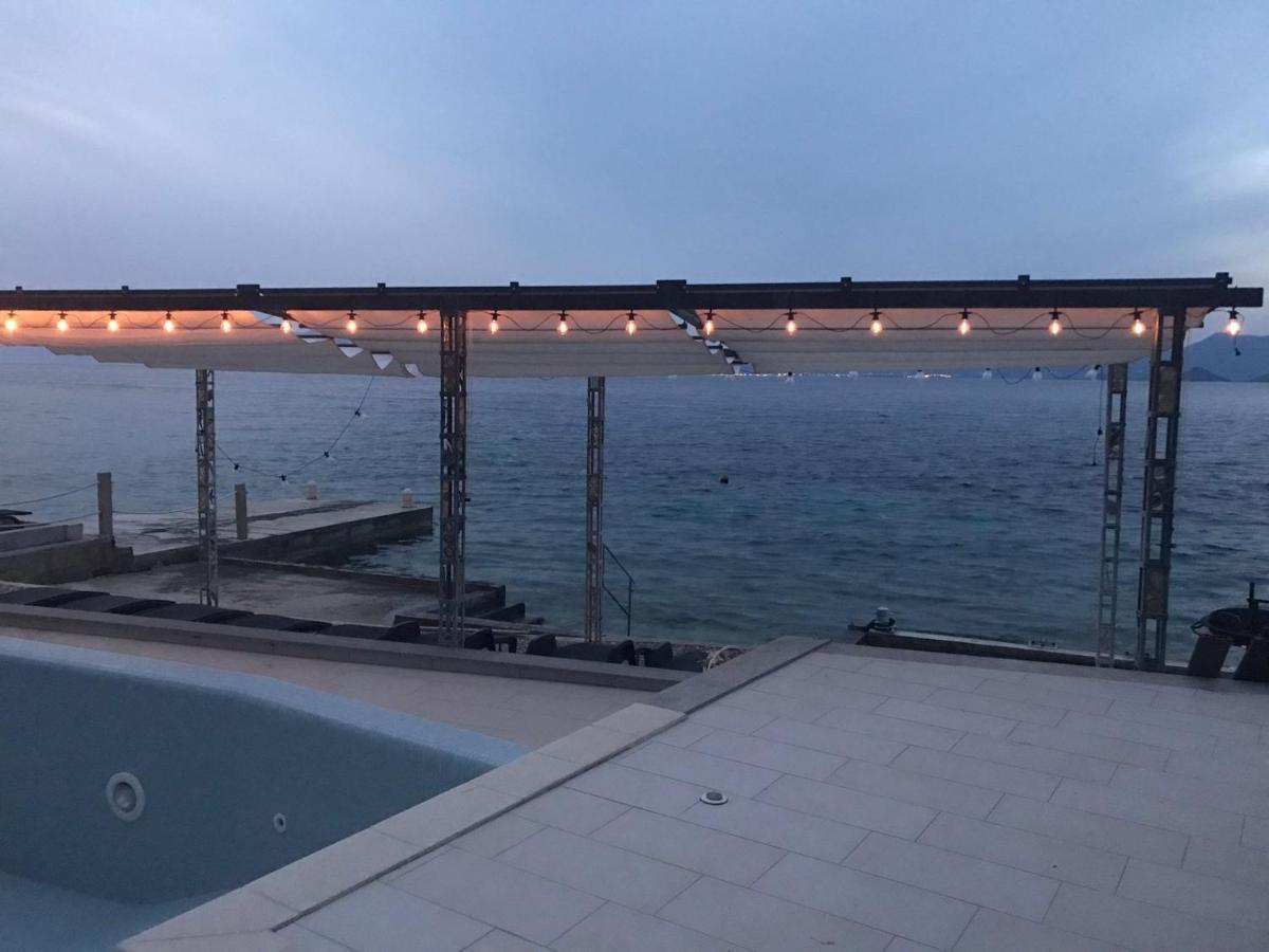 Apartments Poseidon سريسر المظهر الخارجي الصورة
