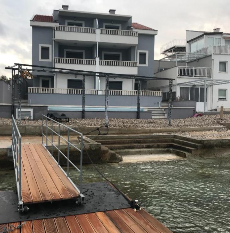 Apartments Poseidon سريسر المظهر الخارجي الصورة