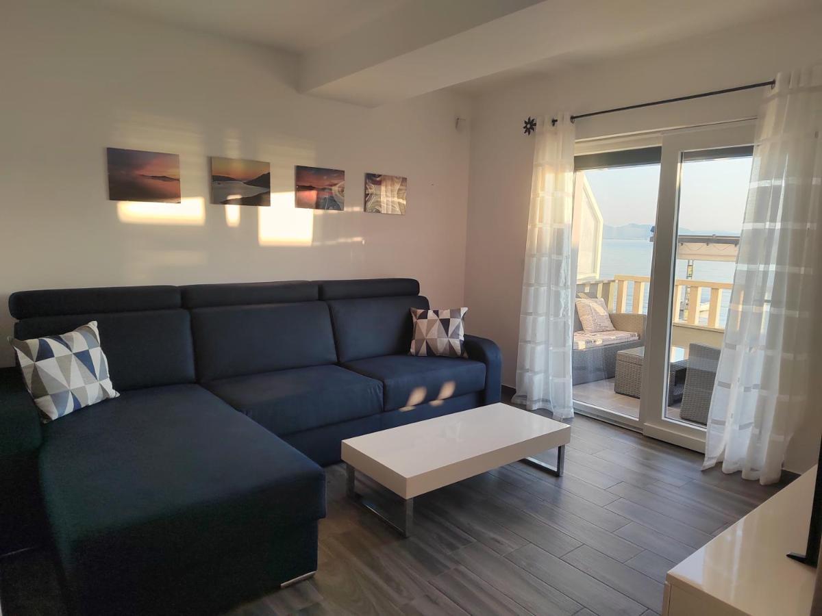 Apartments Poseidon سريسر المظهر الخارجي الصورة