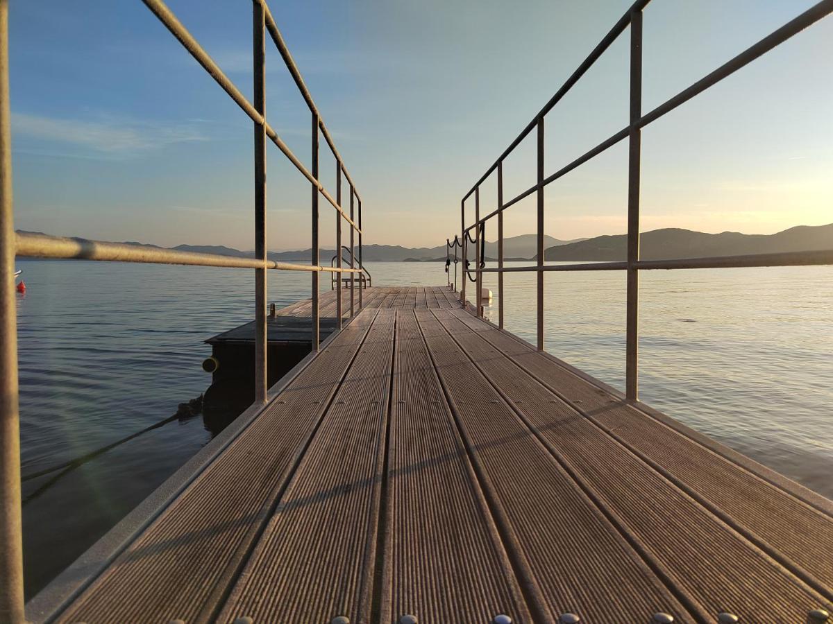 Apartments Poseidon سريسر المظهر الخارجي الصورة